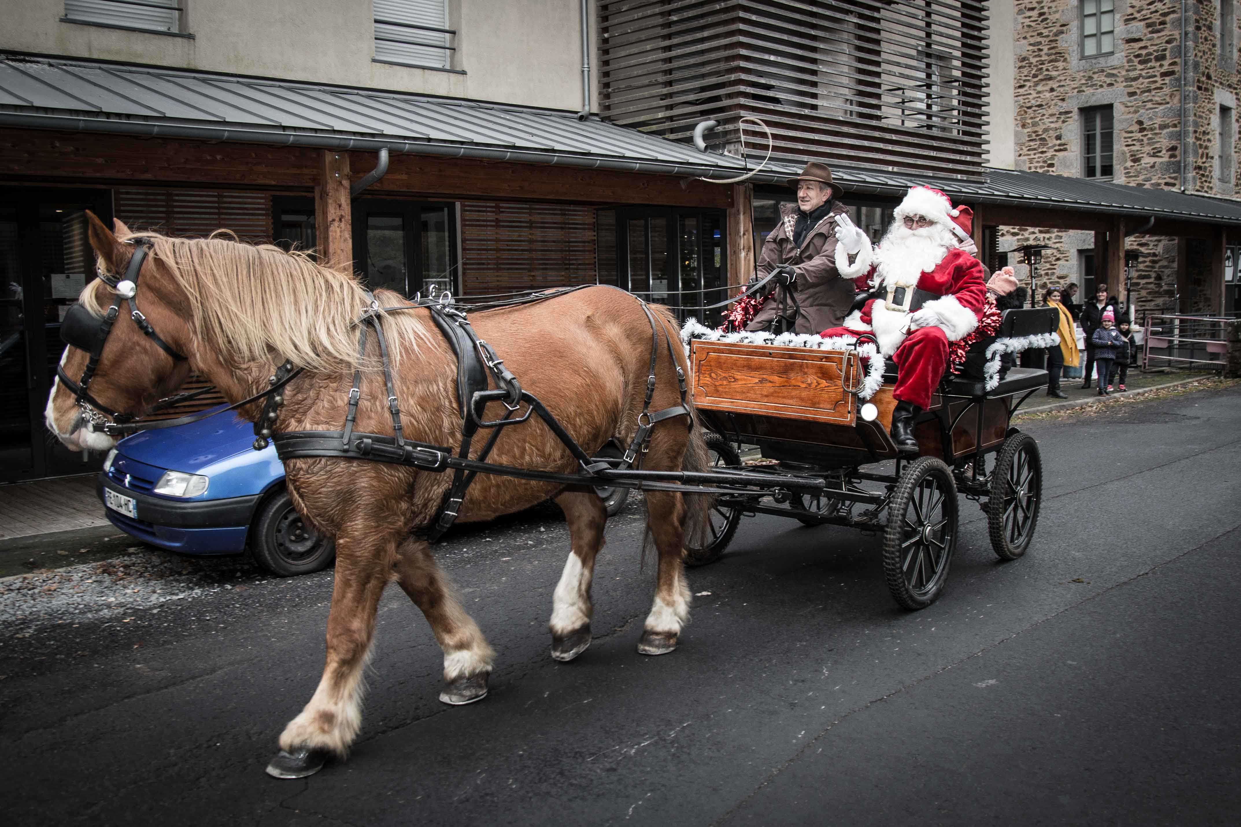 La Magie de Noël s’installe chez Gourmet & Glouton : une journée féerique pour toute la famille  